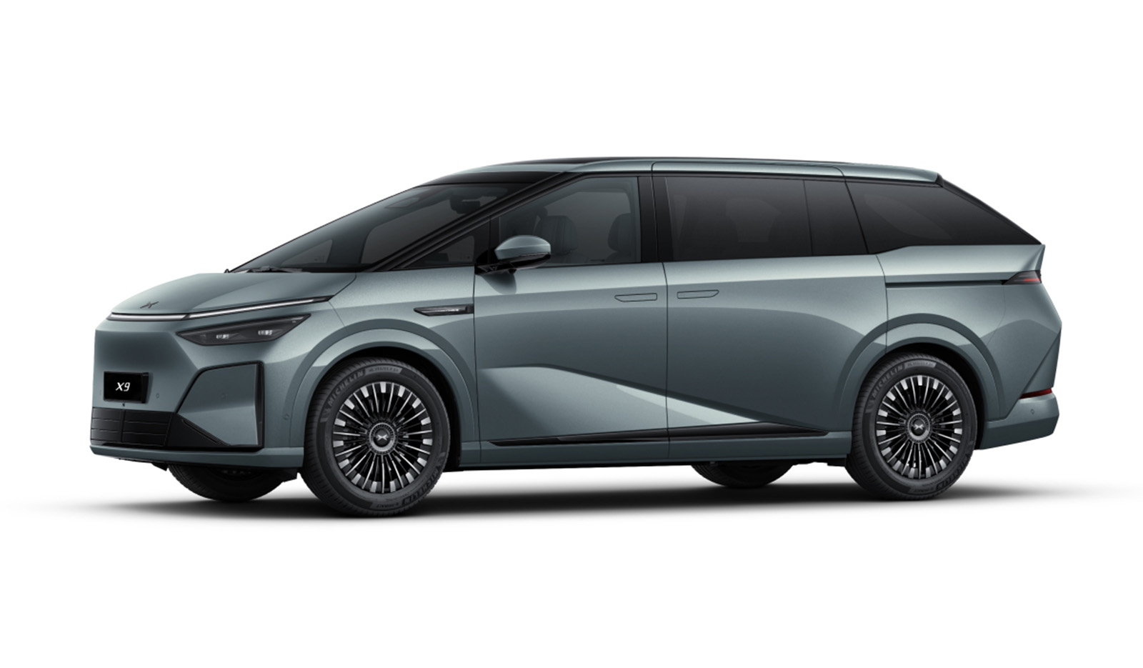 XPENG X9 2WD Standard Range
