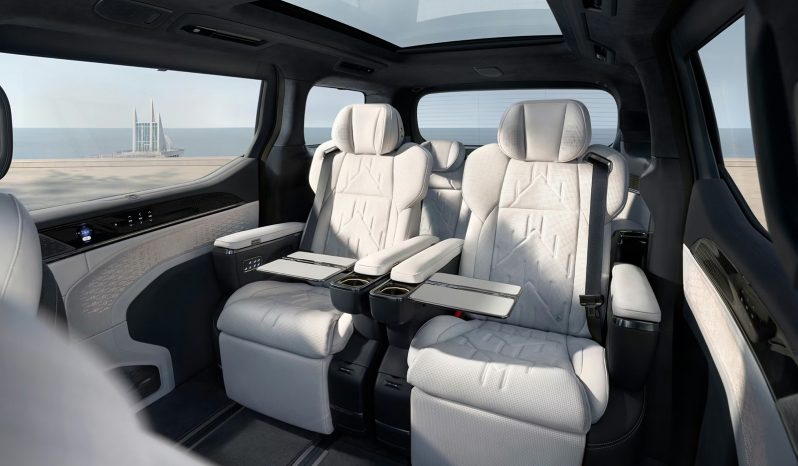 Zeekr 009 Luxury full
