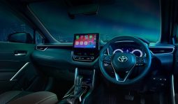 Toyota Corolla Cross 1.8 HEV full