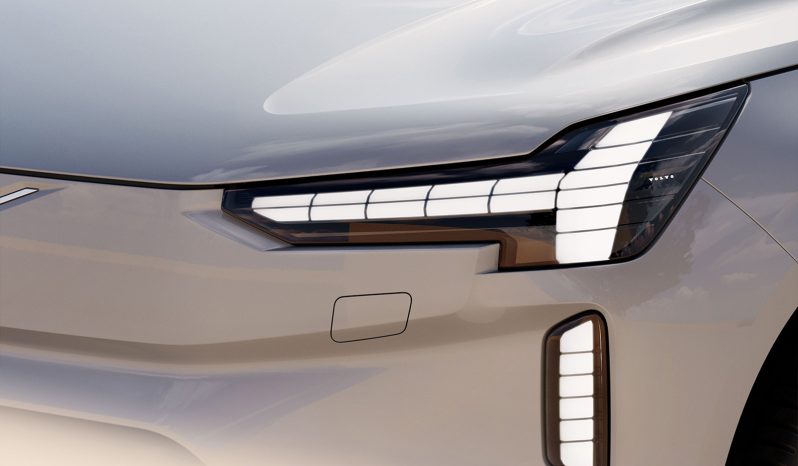Volvo EX90 Ultra full