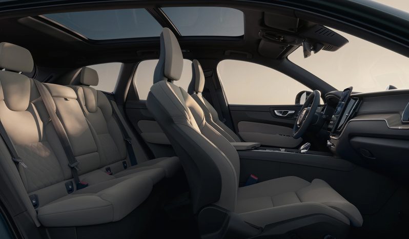 Volvo XC60 Ultra T8 Plug-in Hybrid full