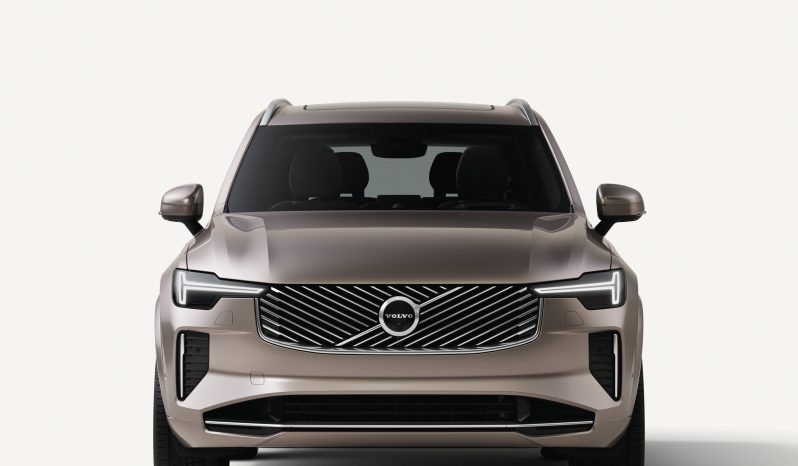 Volvo XC90 Ultra T8 Plug-in Hybrid full