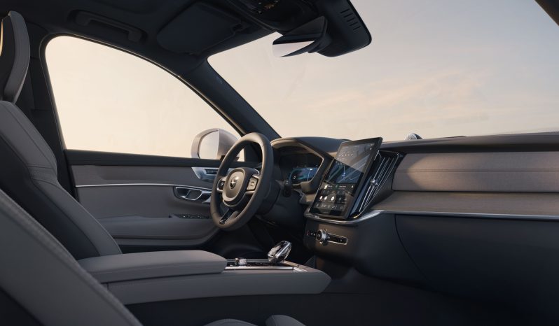 Volvo XC90 Ultra T8 Plug-in Hybrid full