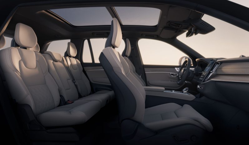 Volvo XC90 Ultra T8 Plug-in Hybrid full